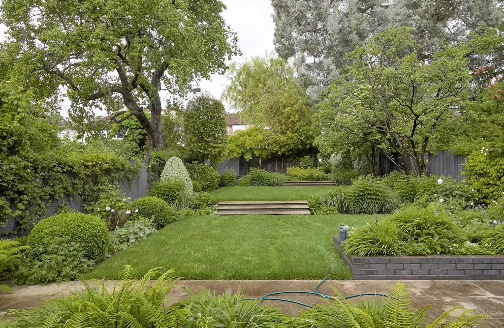 Unwind In Style 2Br With Cozy Backyard For Groups Lägenhet London Exteriör bild